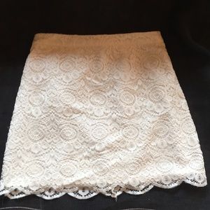 EUC Hollister Lined Ivory Color Lace Skirt